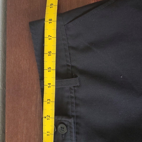 Worthington sz 14 black Bermuda office pants🌛 - Picture 5 of 7